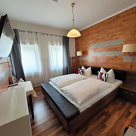 Moinmoin Hotell 3*